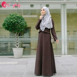 Ossitocina Jubah Curve – Brown
