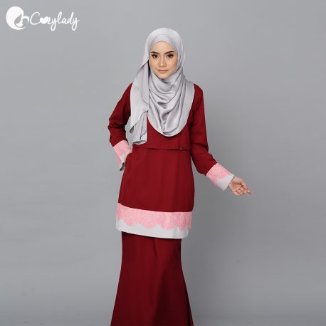 Baju-kurung-menyusu-selak-4