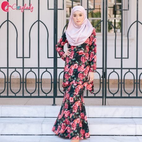 baju kurung menyusu selak 11