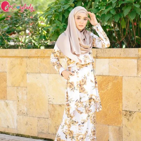 baju kurung menyusu selak 18