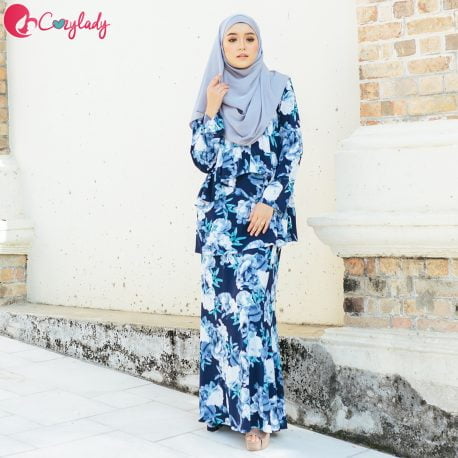 Baju kurung menyusu selak 1