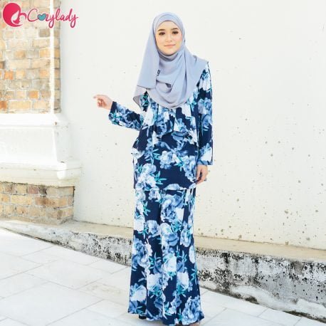 Baju kurung menyusu selak 2