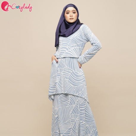 Baju kurung menyusu selak 44